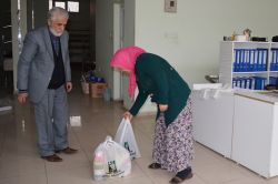 Batman Umut-Der 100 aileye gıda yardımında bulundu