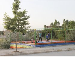 Vanlı Çocuklardan Trambolin'e Yoğun İlgi