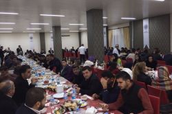 Rektör Baydaş, Irak ve Süriye’li öğrencilerle bir araya geldi