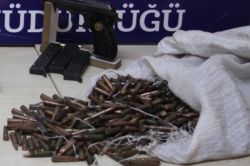 Diyarbakır’da kaçakçılara yönelik baskın