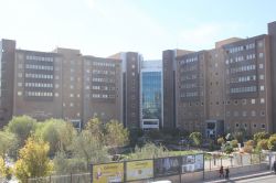 Doğum hastanesi doktorları hastaları yanlış mı bilgilendiriyor?