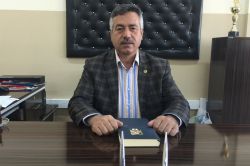 “Öğretmenlik mesleğinin itibarı yükseltilmelidir”