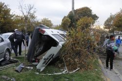 Gaziantep'te kaza: 1'i polis 5 yaralı