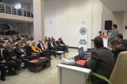 Hilvan’da çiftçilere ağaçlandırma konulu konferans verildi