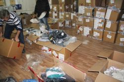 Midyat’ta 15 bin öğrenciye giyim yardımına başlandı