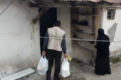 Merhamet Eli’nden 46 aileye yardım