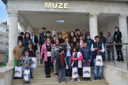 Batman’da engelliler müzede gezdirildi