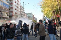 Diyarbakır’da HDP’lilerin yürüyüşüne müdahale