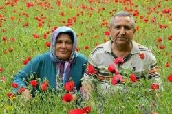 ‘Yaşlı çift, kızları tarafından öldürüldü’ iddiası