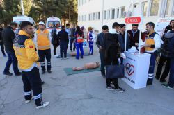 Batman’da öğrencilere ilk yardım eğitimi