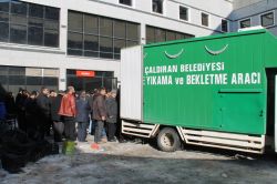 Van’daki kazada hayatını kaybedenlerin cenazeleri alınıyor