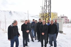 Elektrik kesintileri halkı mağdur ediyor