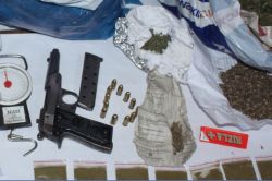 Bursa'da PKK'linin evinde uyuşturucu yakalandı