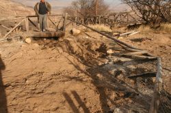 Ergani'de Makam Dağı’nın yürüyüş yolunda yangın