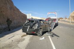 Batman’da otomobil takla attı: 3 yaralı