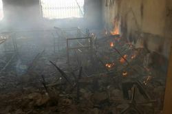 Tarsus’ta PKK’liler 3 okulu yaktı