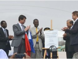 Fransız Bakan: "İslam Fransa'nın Kurucu Bir Parçasıdır"