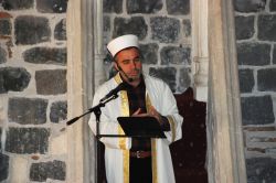 “Sorunların çözümü için acilen kriz masası kurulmalı”