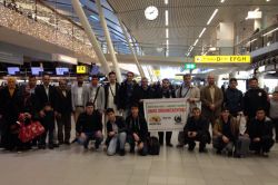 Hollanda'da Hicret Camii Umre kafilesi yola çıktı