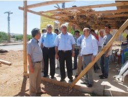 Akboğa, Kozluk'ta Yapılan Okulları İnceledi