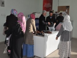 Li Batmanê ji Komeleya Umut-Derê alîkariya cil û bergê