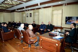 Diyarbakır Valisi Sur esnafıyla görüştü