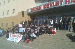 Ergani’de sağlık çalışanlarından iş bırakma eylemi