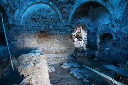 Harput Kalesi Hamamında arkeolojik kazı çalışmaları sürüyor