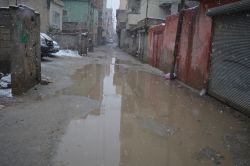 Batman sokakları çamur deryasına döndü