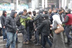 HDP eş başkanının bulunduğu gruptan bomba atıldı