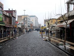 Li Sûrê qedexe rabû lê esnaf dikanên xwe venekirin