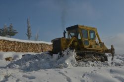 Batman’da yüzlerce köy yolu ulaşıma kapandı