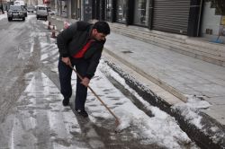 Batmanlılardan belediyeye ‘kar’ tepkisi