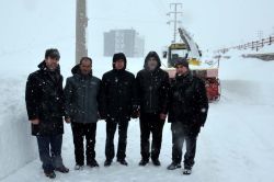 Bitlis Valisi, “Allah bizleri karsız kışsız bırakmasın”