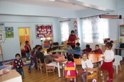 Yapılan yardımlarla anaokulunu yenilediler