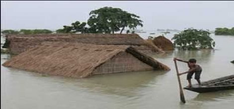 Hindistan'daki selde ölü sayısı 121'e yükseldi