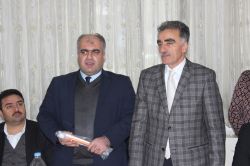 Görme engellilere beyaz baston dağıtıldı