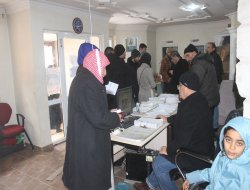 “Ji bona ku neqefilin çi ji destên me tê em dikin”