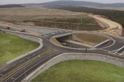 Şehirgösteren Köprülü Kavşak trafiğe açıldı