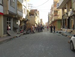 Li Nisêbînê êrîş li polêsan hat kirin