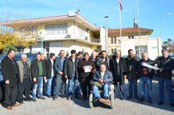 Muhtarlar elektrik kesintilerine isyan etti