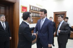 Sosyal Güvenlik Bakan Yardımcısından Valiliğe ziyaret