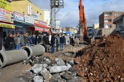 Hilvan’da yağmur suyu drenaj hattı çalışması başlatıldı