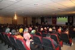 Van’da seçmeli din dersinin önemi konuşuldu