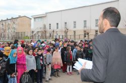 Günün en anlamlı karne dağıtımı