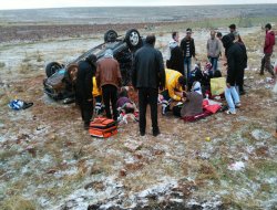 Çınarlı aile Şanlıurfa’da kaza yaptı: 3 ölü