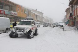 Kar Bingöl-Erzurum Karayolu ulaşıma kapadı