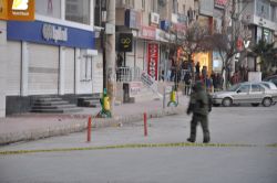 Kızıltepe’de şüpheli poşet fünye ile patlatıldı