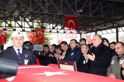 Şırnak’ta hayatını kaybeden polis toprağa verildi