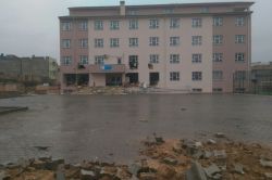 PKK’liler Nusaybin'deki Yavuz Selim İlkokulu’nu tahrip etti video